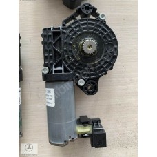 BAŞKAN TİC.MERCEDES A2059009104 C W205 SUNROOF MOTORU 2059009104